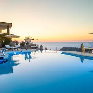 Bajaloglia Hotell